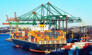 上诉法院裁定大部分关税政策非法，特朗普：将给美国带来彻底灾难