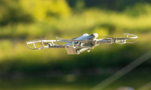 无人机疑似拍摄阅兵军机训练，国家安全部通报提醒！