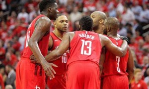 本赛季让球迷无奈的球队,雷霆无疑问,火箭的心气被打没了