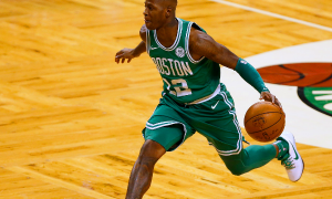 原创 
            绿军离队第一人!场均17+6神将直言受不了欧文:他不走我走!