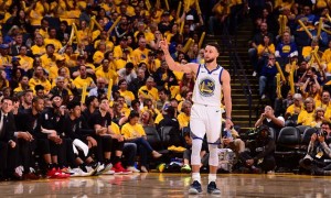 原创
勇士要感谢火箭激活了库里,一人得分顶开拓者双枪